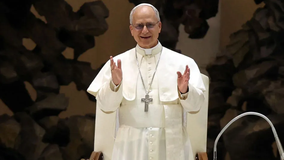 Pope Leo XIV Urges Peace Amid Rising Israel-Iran Tensions