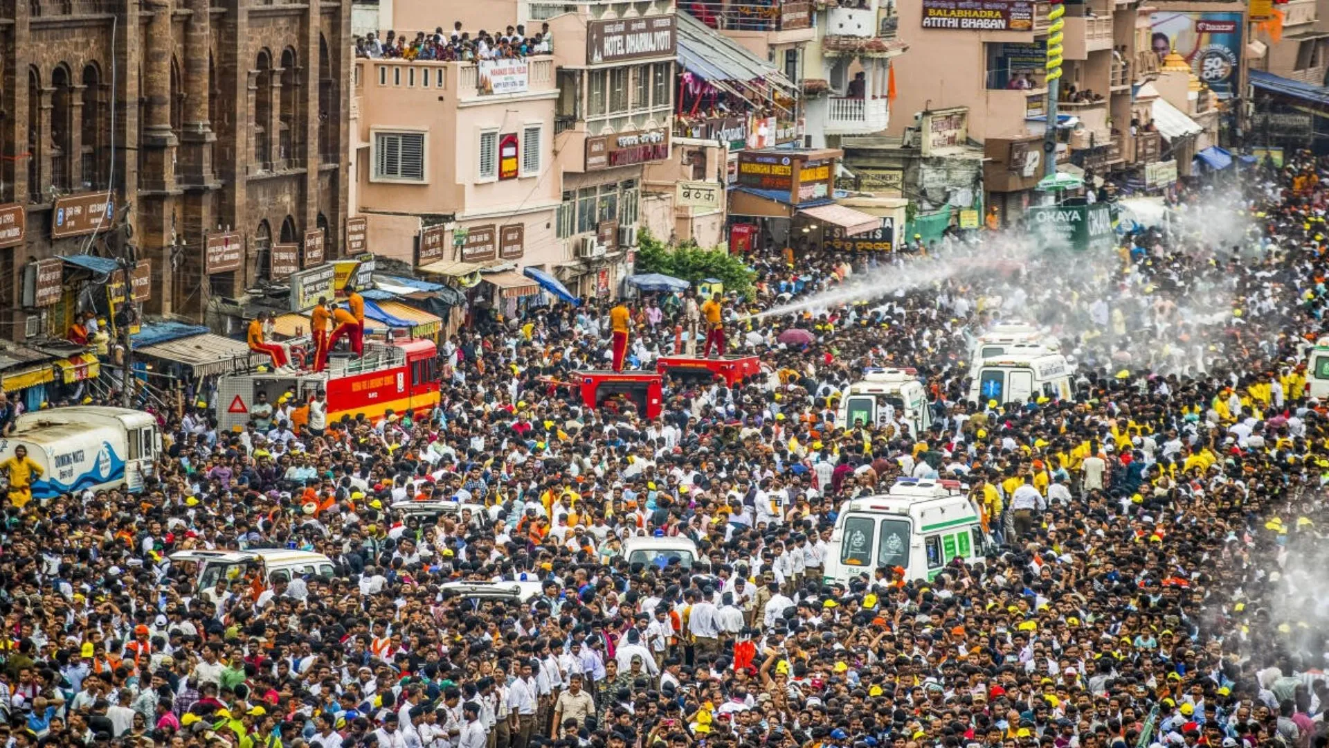 Puri Rath Yatra Stampede Claims 3 Lives, Ex CM Slams Govt’s Negligence