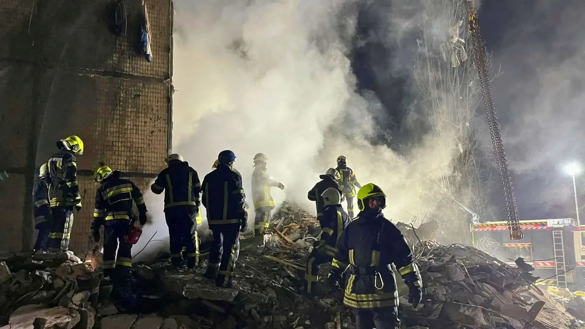 Russian Drone Strike Kills 2, Injures 14 in Odesa as Peace Talks Freeze