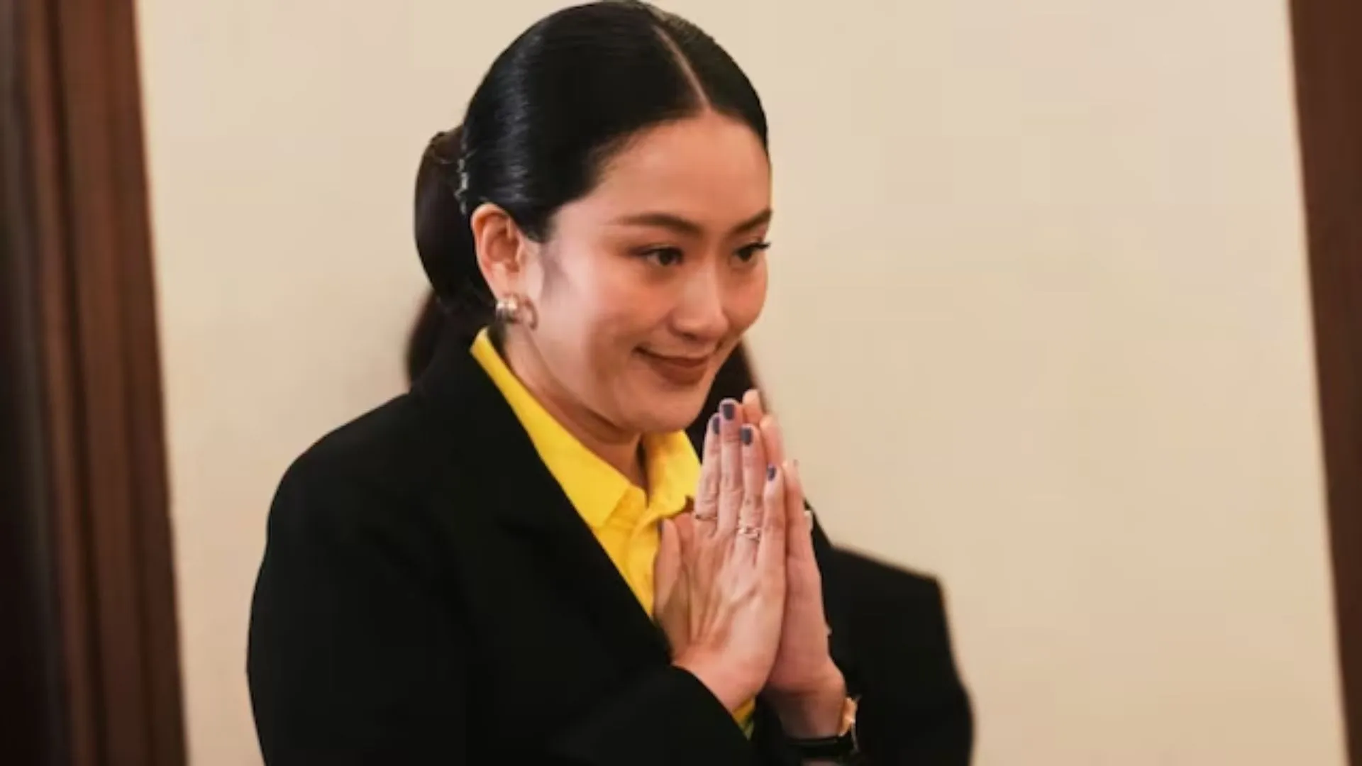 Thai PM’s Secret 17-Minute Call With Ex-Cambodian Leader Triggers Uproar