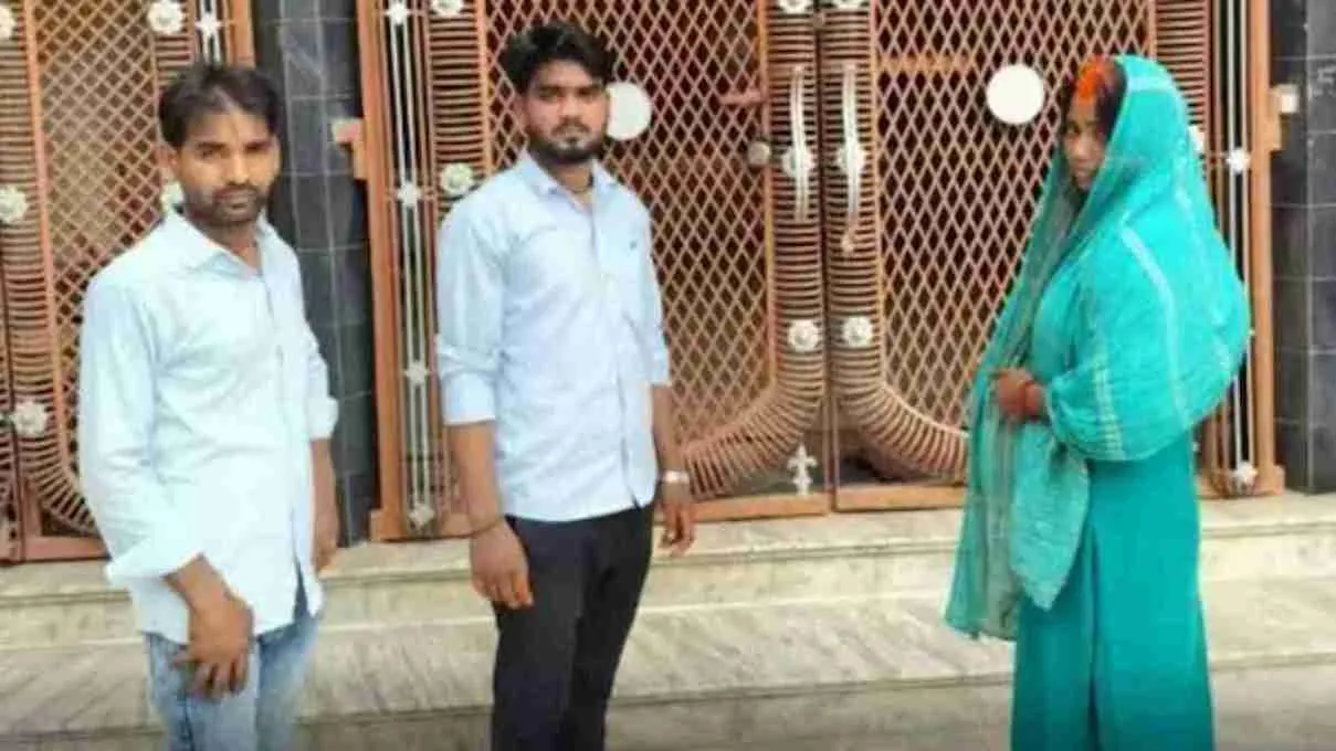 UP Man Gets Wife Married To Lover, Bids Her Farewell In Public | WATCH