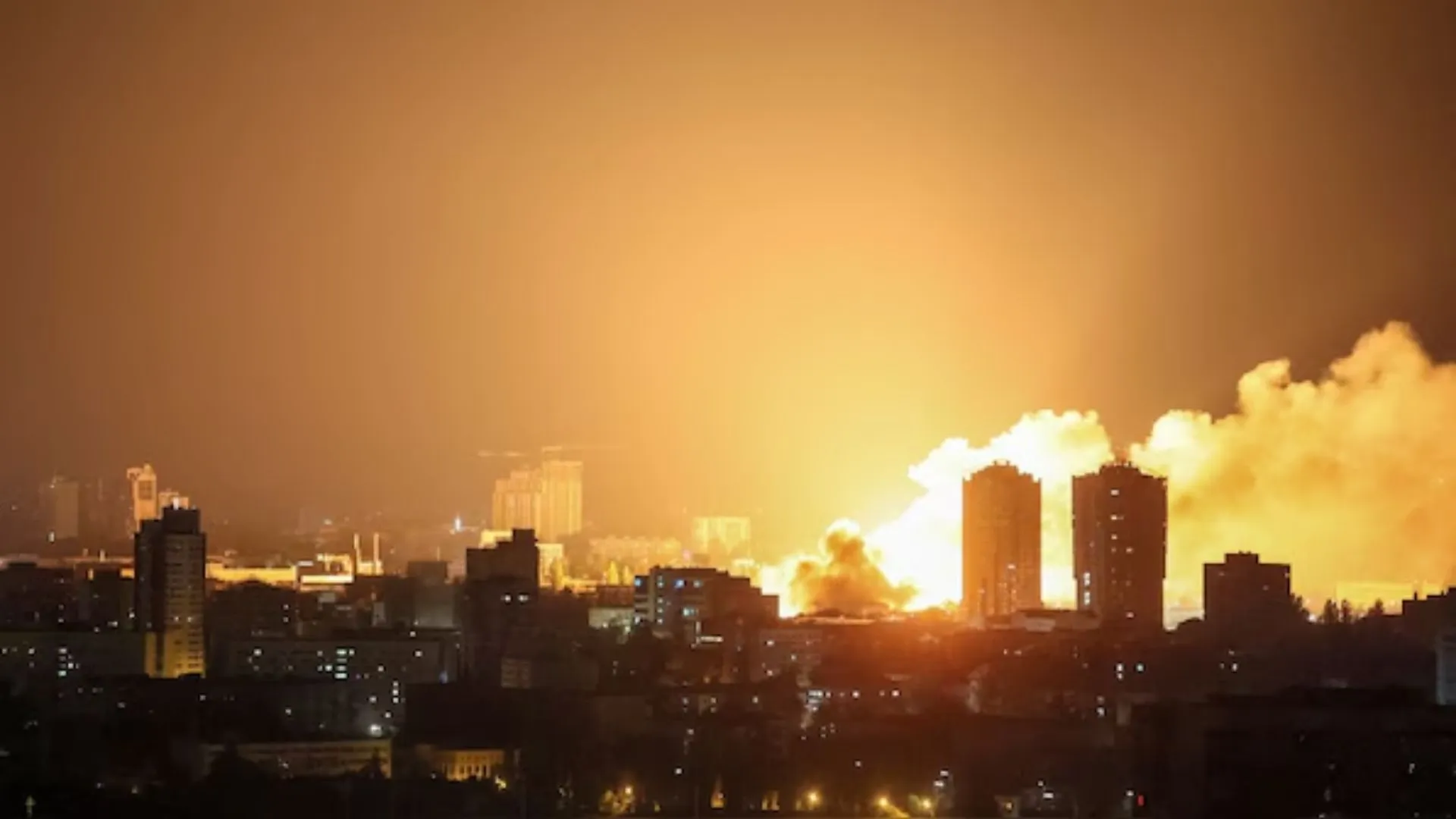As Russian Strikes Escalate, US Scales Down Ukraine Military Aid