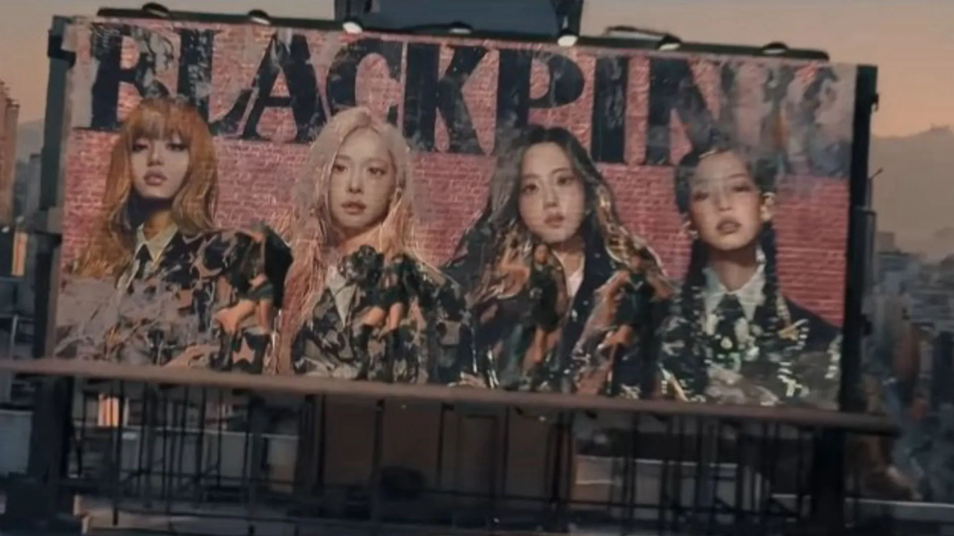 BLACKPINK Stuns Fans With Live Premiere of New Song ‘Jump’