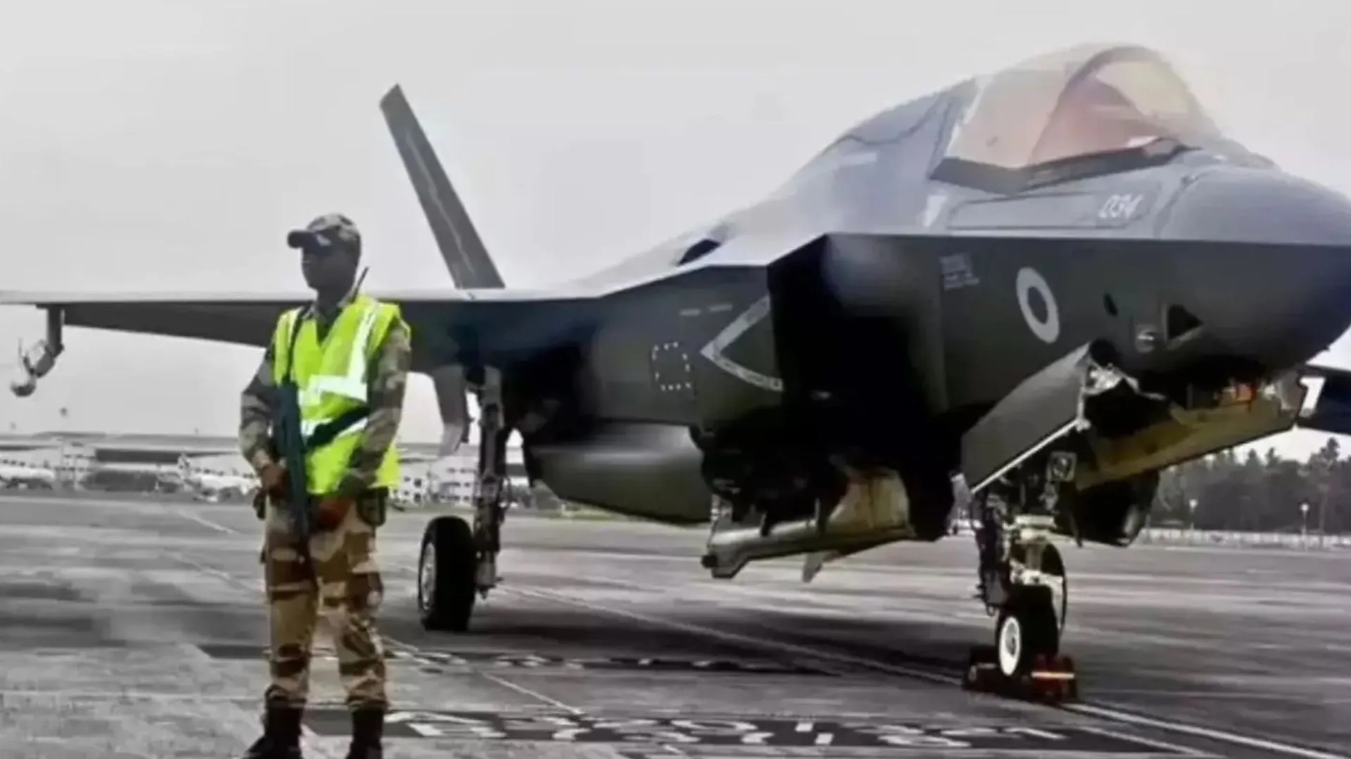 British Stealth Jet Stranded in India for Weeks Finally Moved