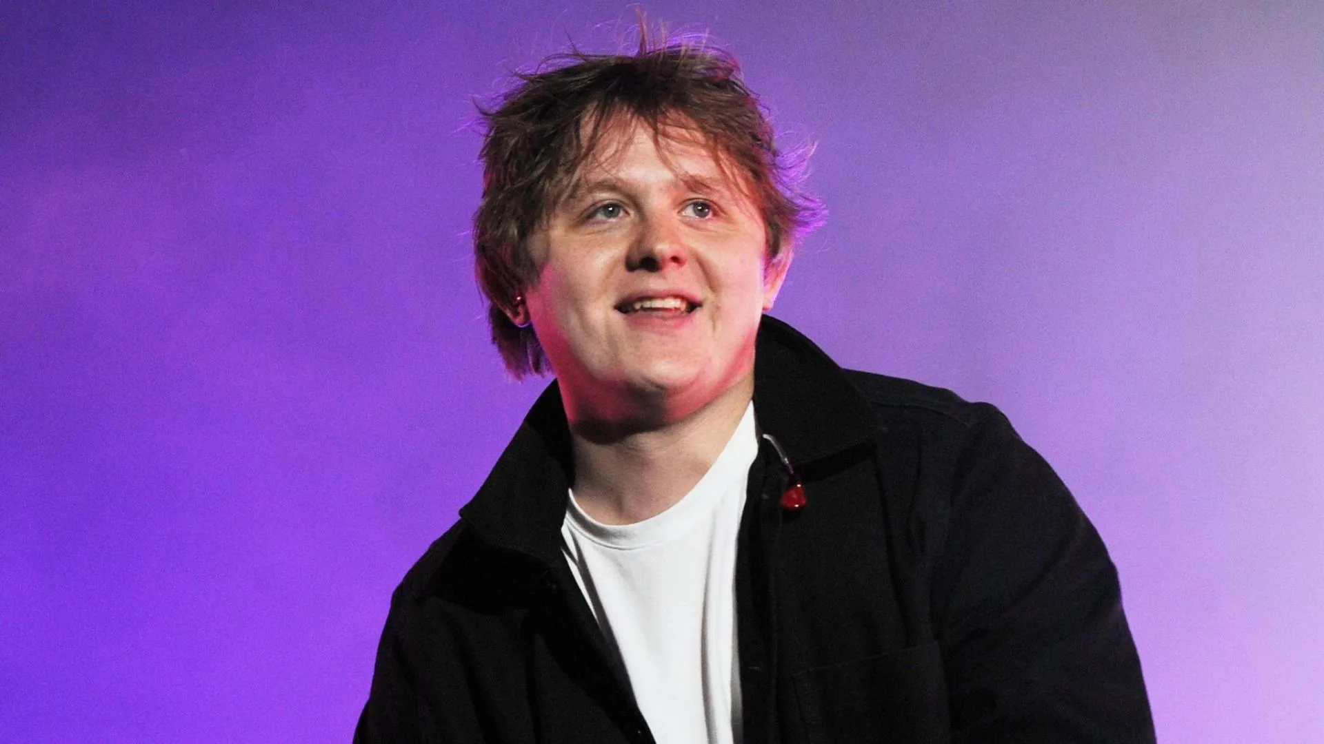 ‘I’m Fu**ing Back Baby!’: Lewis Capaldi Returns After 2-Year Break