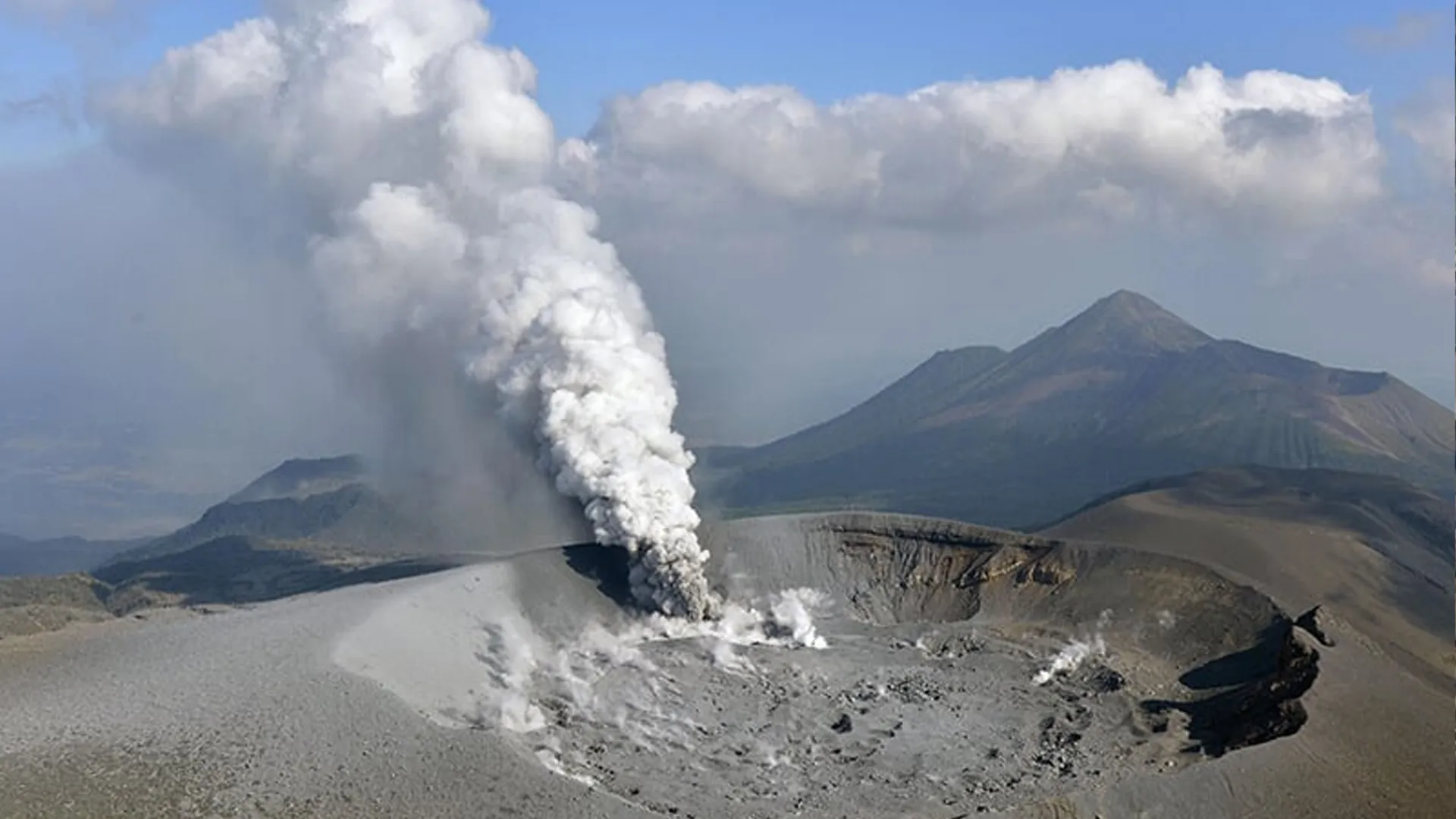 Mount Shinmoedake Erupts—Is Mt. Fuji the Next Volcano to Blow?