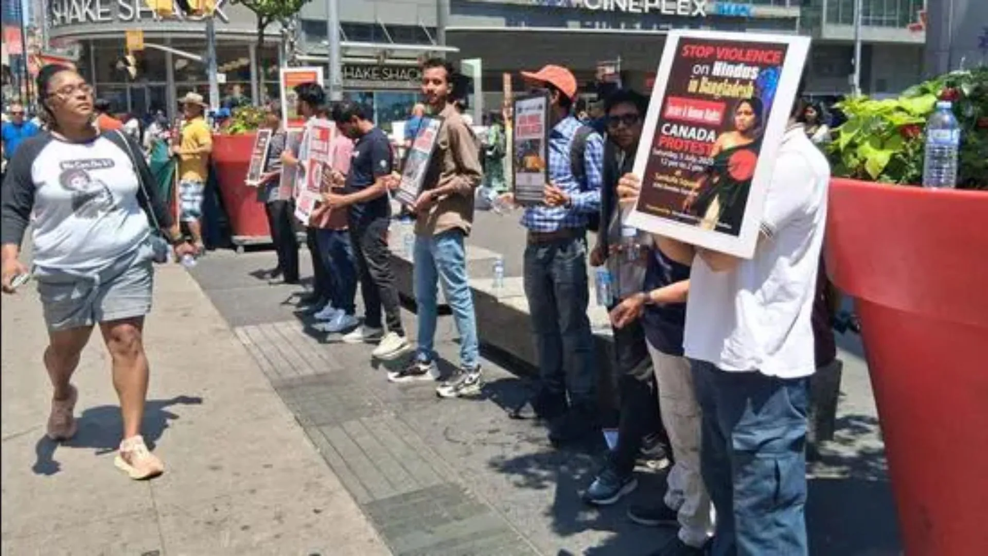 Canada: Protests Decry Attacks on Bangladesh Minorities