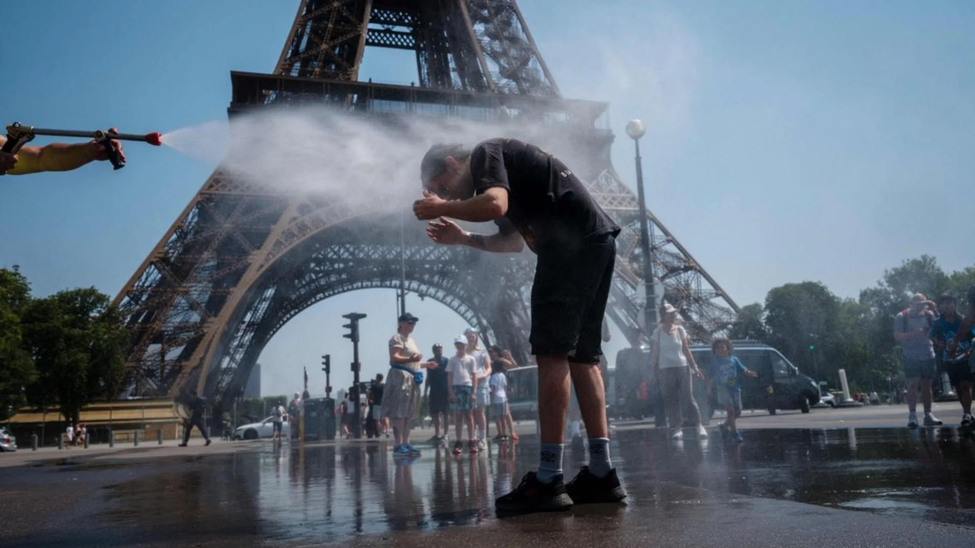 Heatwave Grips Europe: 8 Dead, Cities Sizzle, Nuclear Plant Forced To Shut
