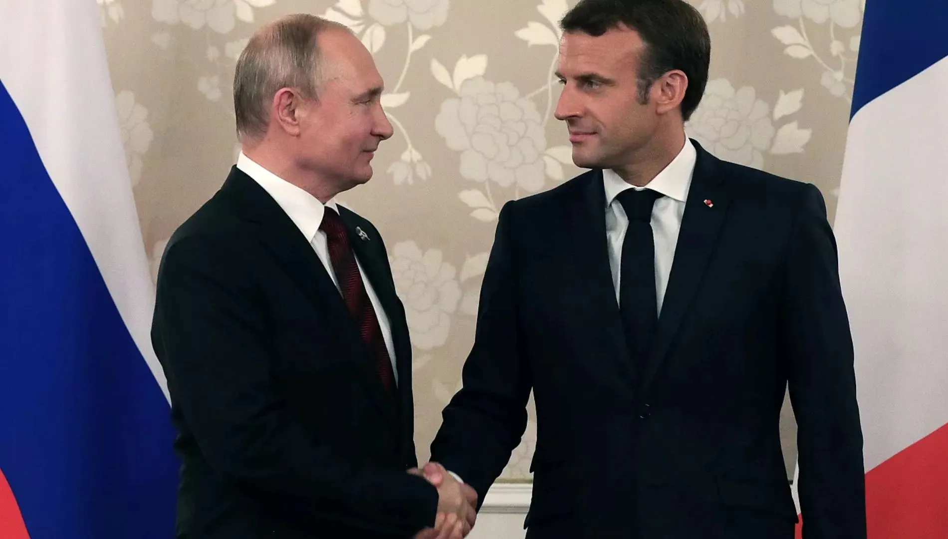 Putin & Macron Break Silence After 2 Years, Could This Be a Turning Point in the Ukraine War?